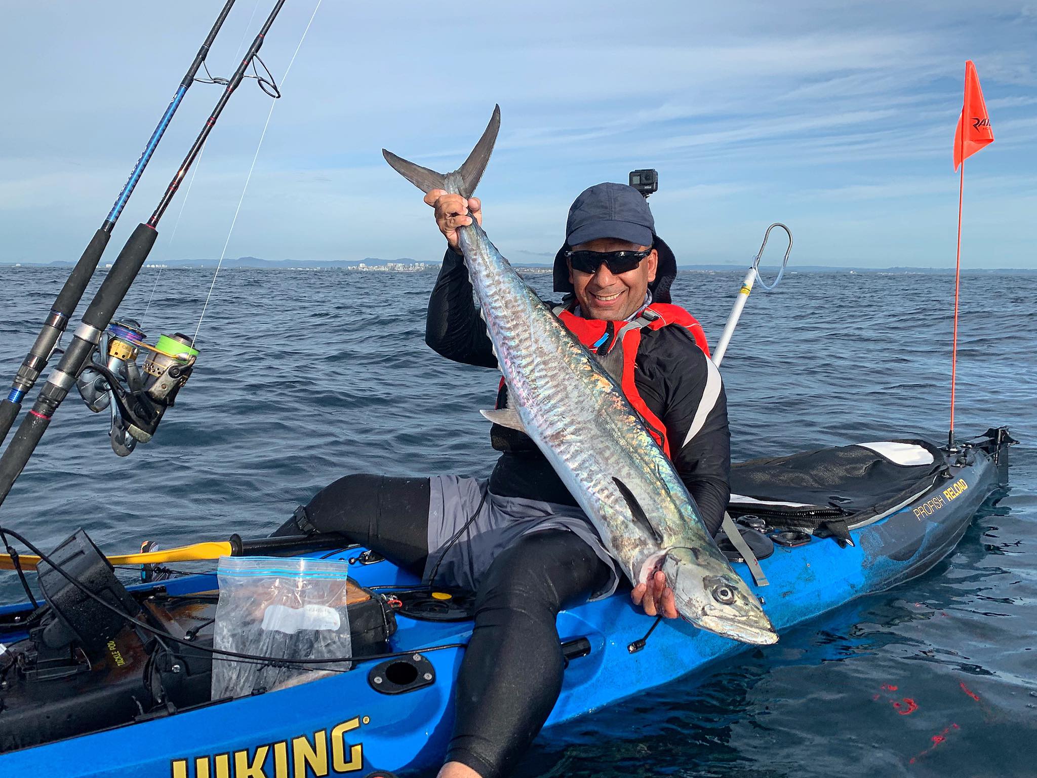 How to catch spanish mackerel from a kayak - part1 7 55439723_2081209831915274_862797348525309952_n